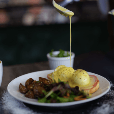 Egg Benedicts
