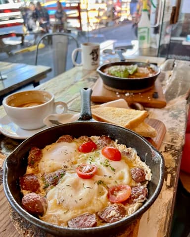 Degas’s Steak & Eggs