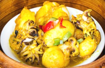 Octopus in Curry Sauce