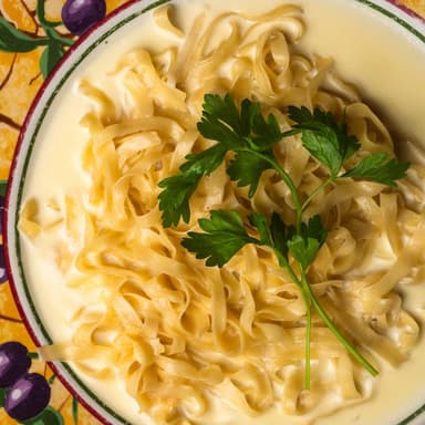 Fettuccine Alfredo