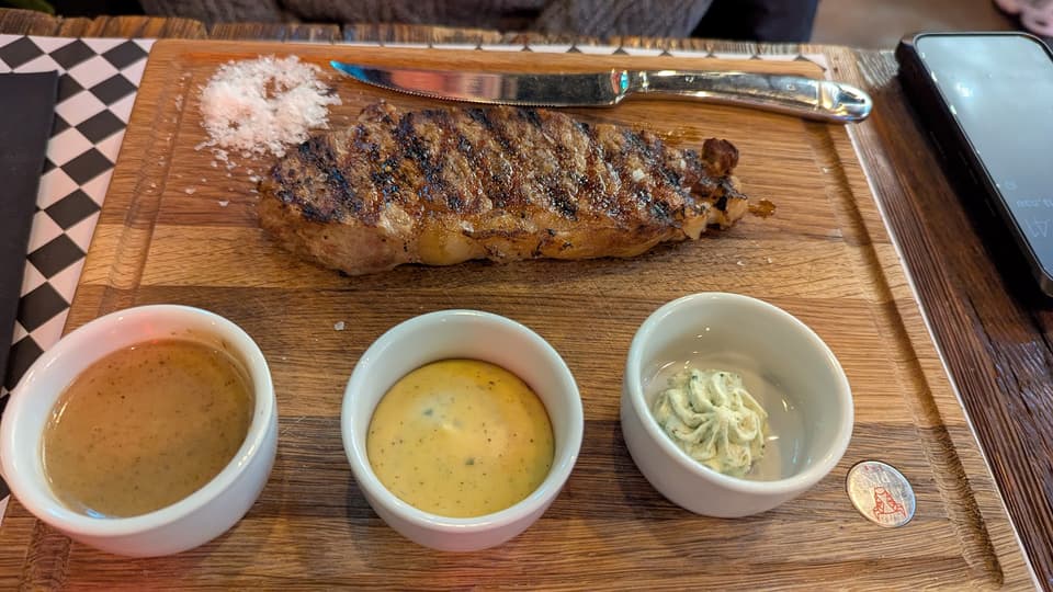 Restauracja PINI | Złote Tarasy — zdjęcie sali 2