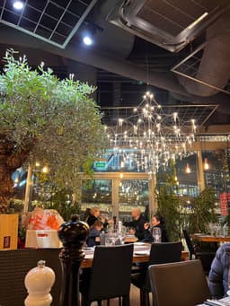Restauracja PINI | Złote Tarasy — zdjęcie z galerii 3