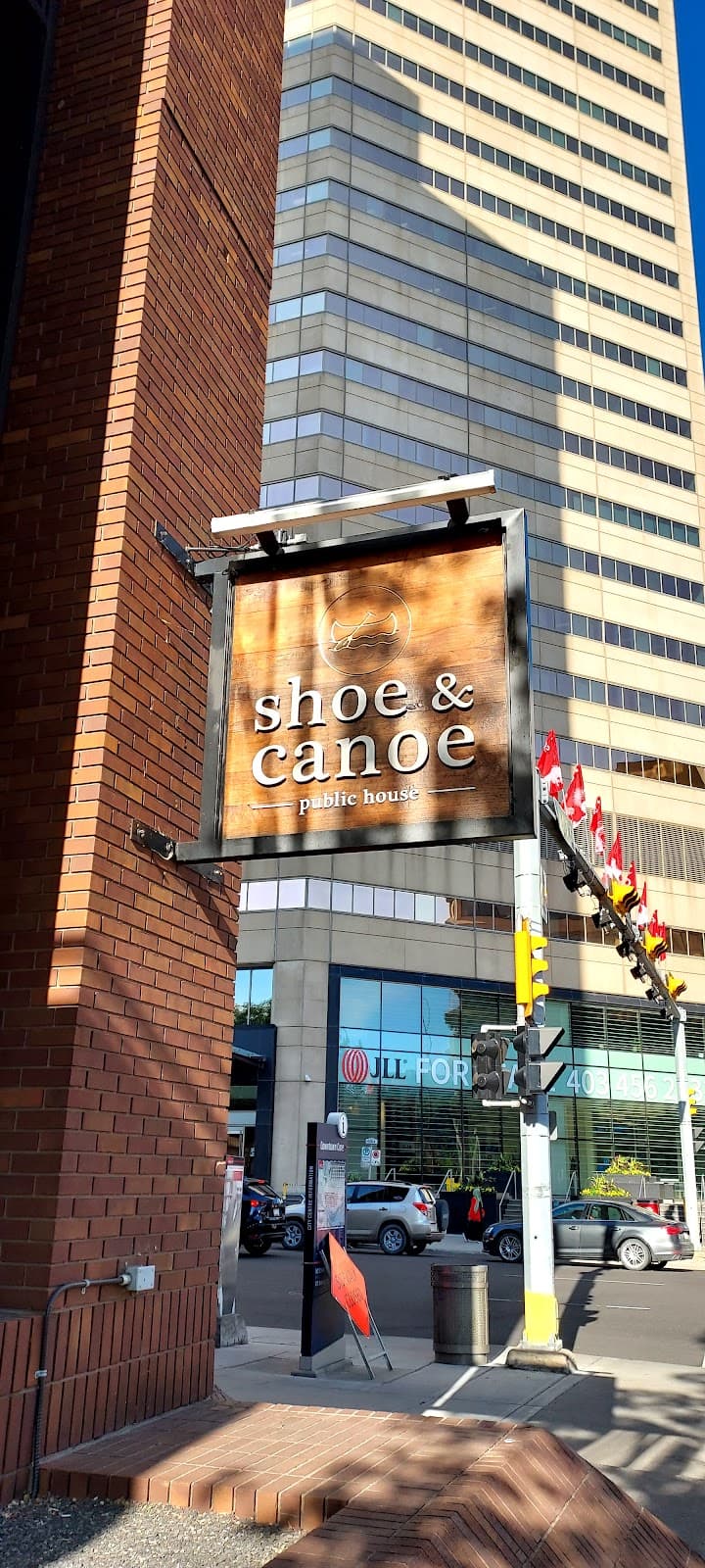 The Shoe and Canoe Public House 1