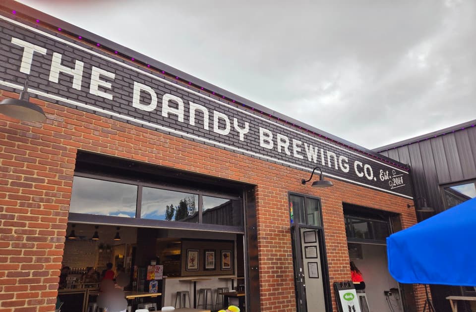 The Dandy Brewing Company and DandyPizza 3