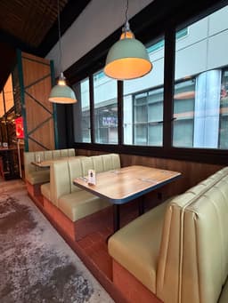 Central Restaurants - Calgary Beltline — gallery photo 5