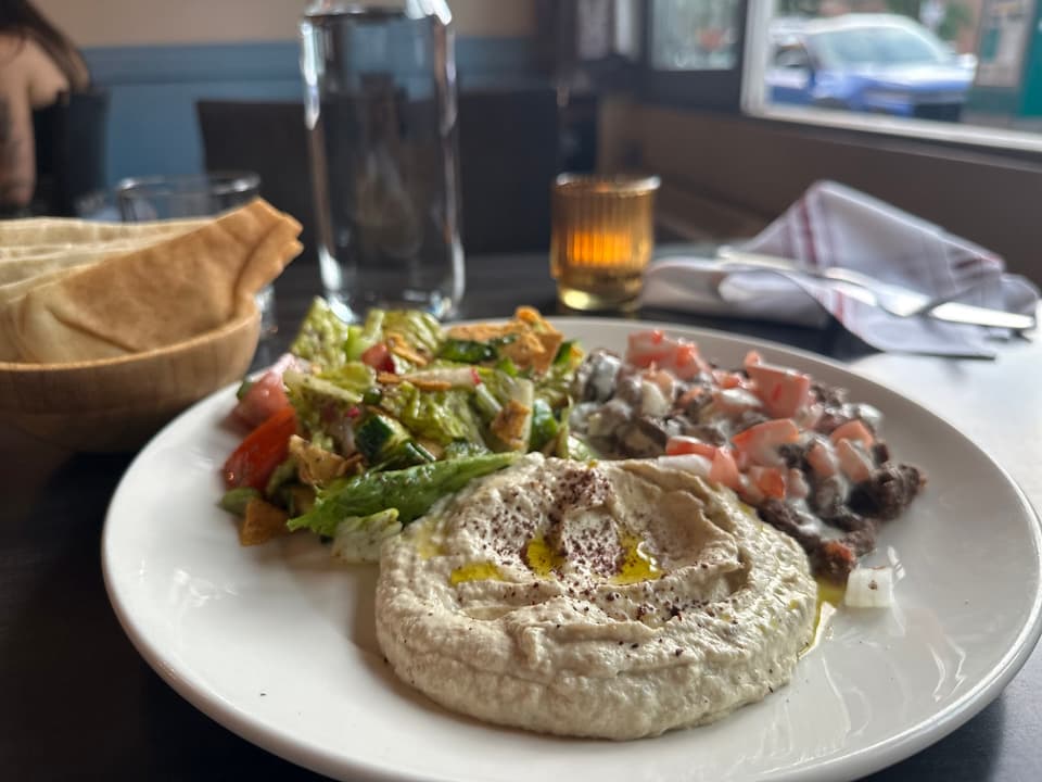 Aida's Bistro — dining room photo 3