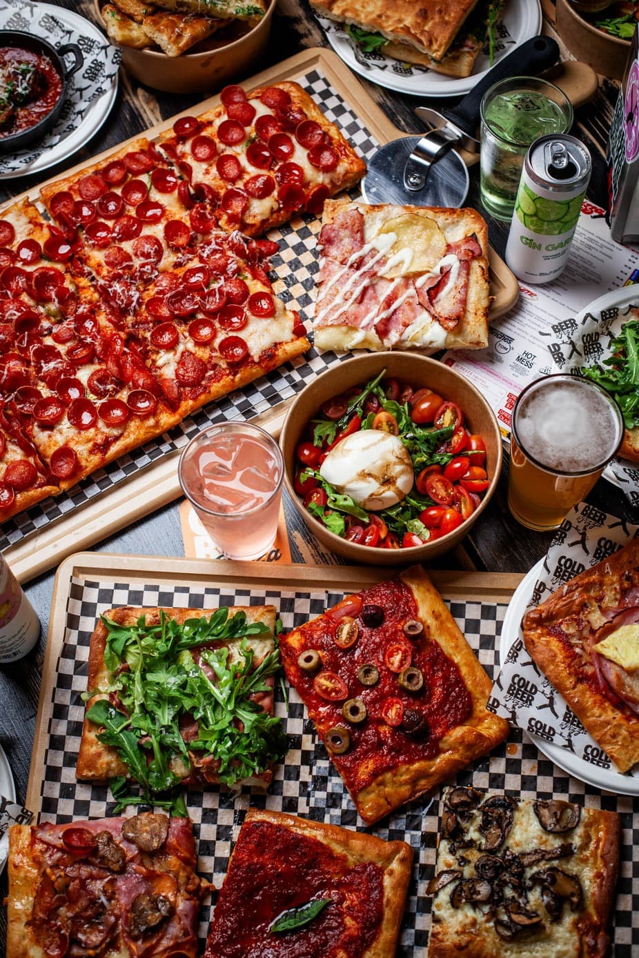 Cold Beer & Pizza — dining room photo 1
