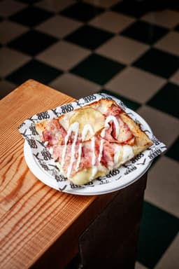 Cold Beer & Pizza — gallery photo 6