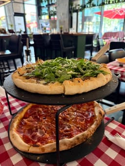 Pazzi Pizzeria — gallery photo 10