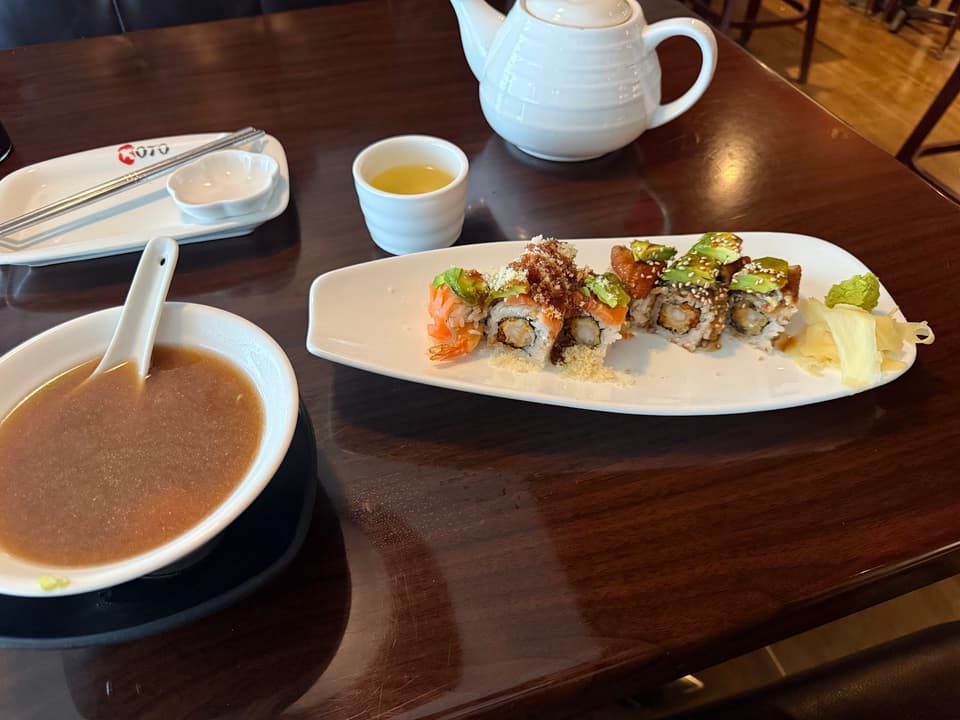 Koto Sushi & Izakaya 3