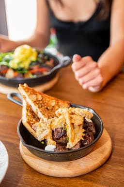 Thomsons Kitchen & Bar — gallery photo 6