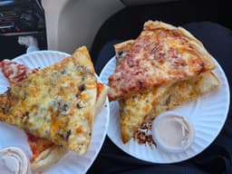 Roma's Pizzeria — gallery photo 4