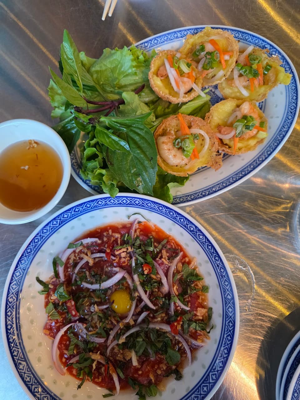Lai Rai — dining room photo 1
