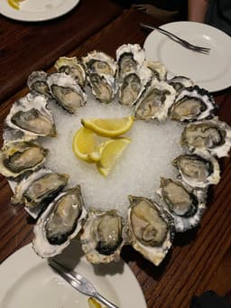 Embarcadero Wine & Oyster Bar — gallery photo 1