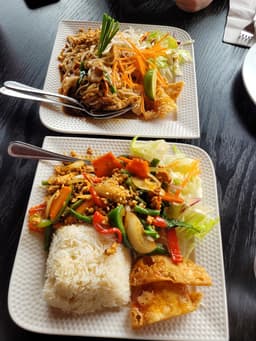 Bee Thai Cuisine — gallery photo 5