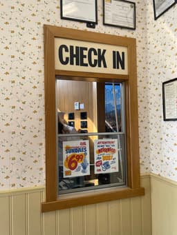 Class Clown Hamburgers — gallery photo 7