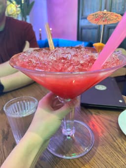 TROPICAL DOWNTOWN — gallery photo 6