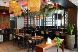 TROPICAL DOWNTOWN — gallery photo 10