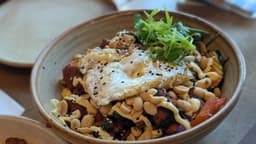 The Street Eatery — gallery photo 6