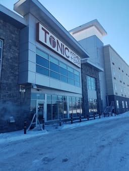 Tonic Kitchen + Bar — gallery photo 8