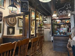 Café Portrait — gallery photo 6