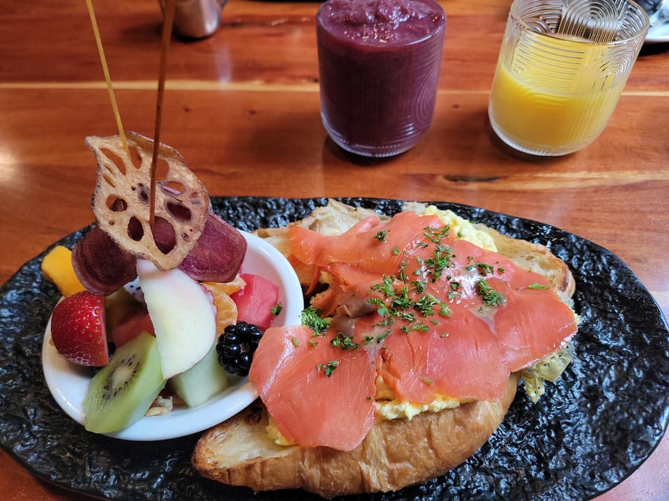 Brioche Ristorante & Wine Bar — dining room photo 1