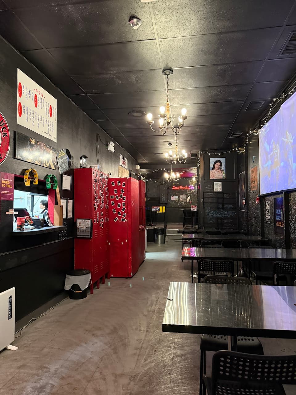 Soul Pocha — dining room photo 1