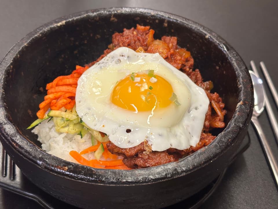 Stone Bowl Korean Cuisine — dining room photo 1
