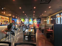 Bizarre Gastro Pub — gallery photo 10