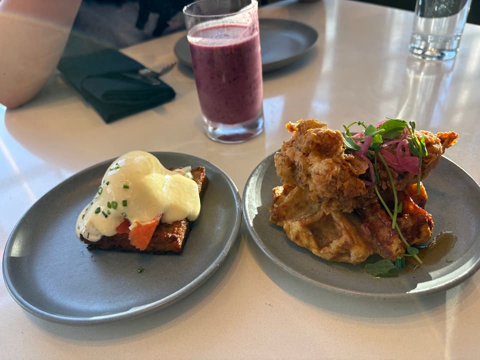 ARC RESTAURANT 3