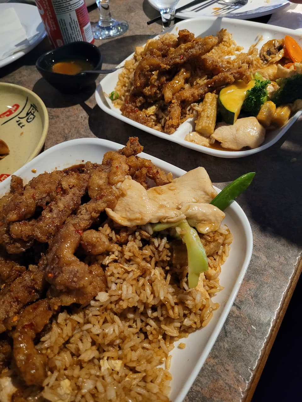 Singapore Sam's — dining room photo 3