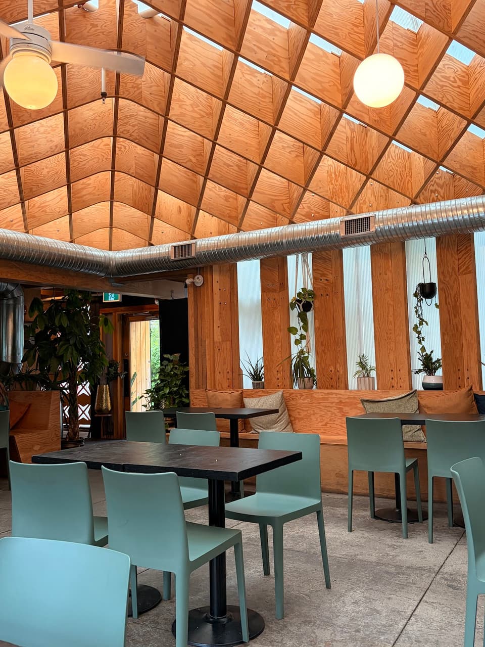 Park By Sidewalk Citizen — dining room photo 2