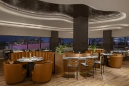 Bow & Bend Rooftop — gallery photo 4