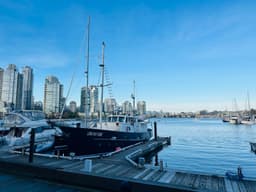 Dockside Restaurant — gallery photo 3