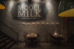 Model Milk — gallery photo 6