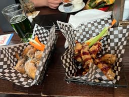 The Hose and Hound Neighbourhood Pub — gallery photo 9
