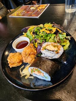 Redheads Japa Cafe — gallery photo 5