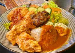 Redheads Japa Cafe — gallery photo 7