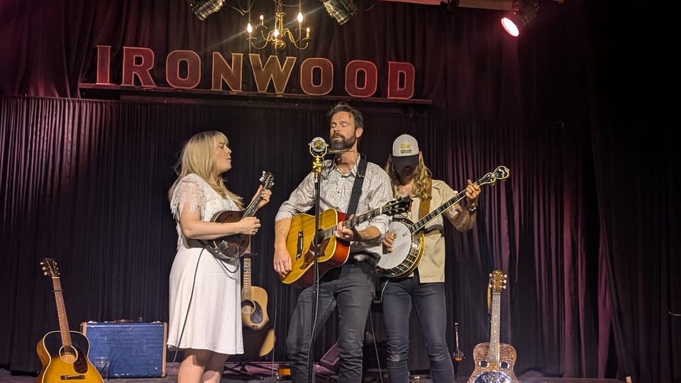 Ironwood Stage & Grill — dining room photo 2