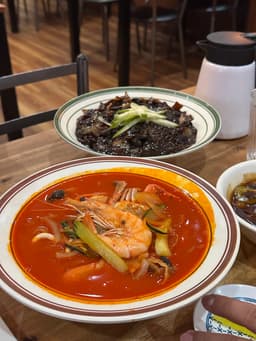 Chaihong 차이홍 — gallery photo 3