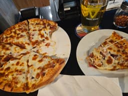 Poco Loco Pizza & Bar Calgary — gallery photo 10
