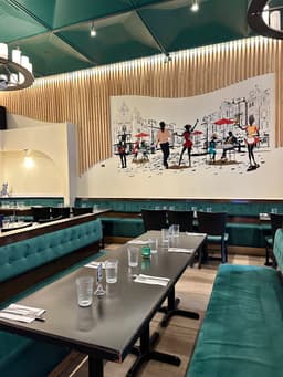 Chef Ron Restaurant & Bar — gallery photo 4