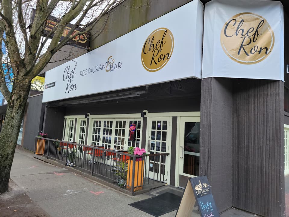 Chef Ron Restaurant & Bar 1