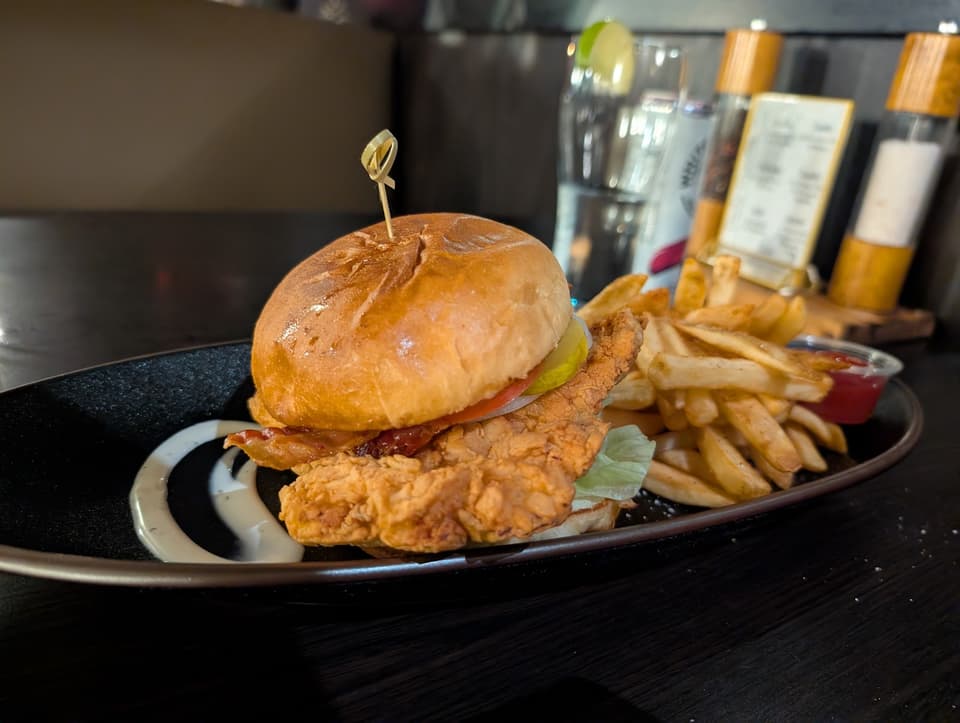 Five Forks Bar and Grill 3