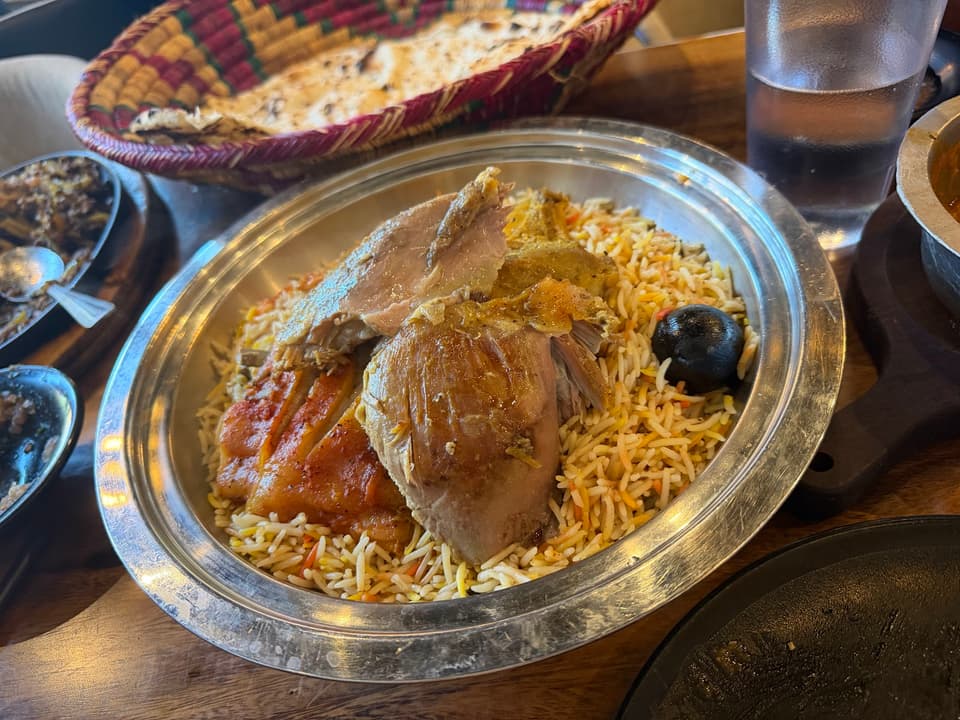 Taste of Yemen — dining room photo 2