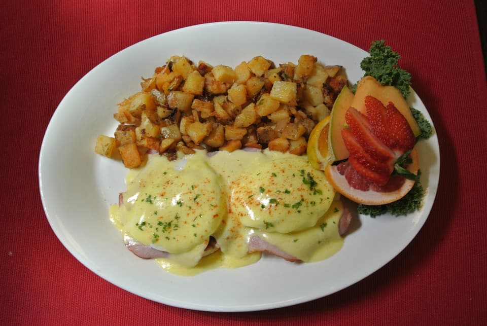 Red's Diner Fourth Street 2